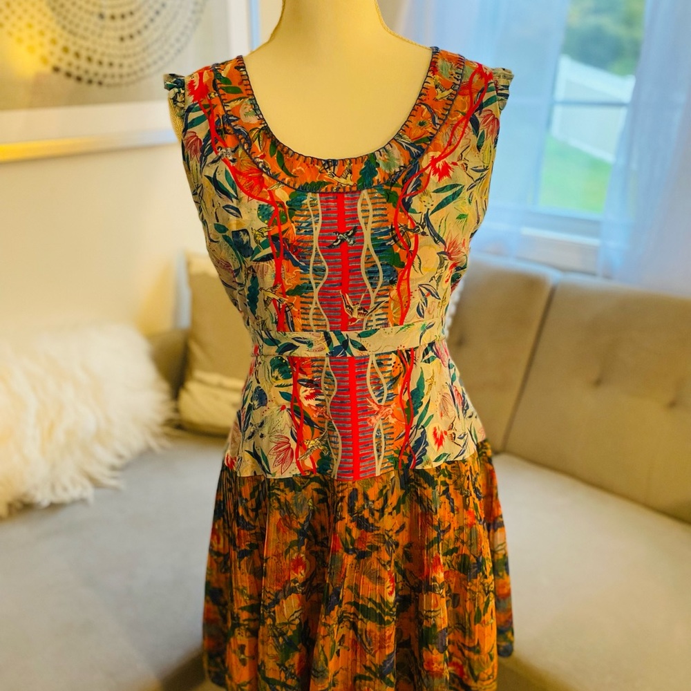 Saloni dress floral 100% silk